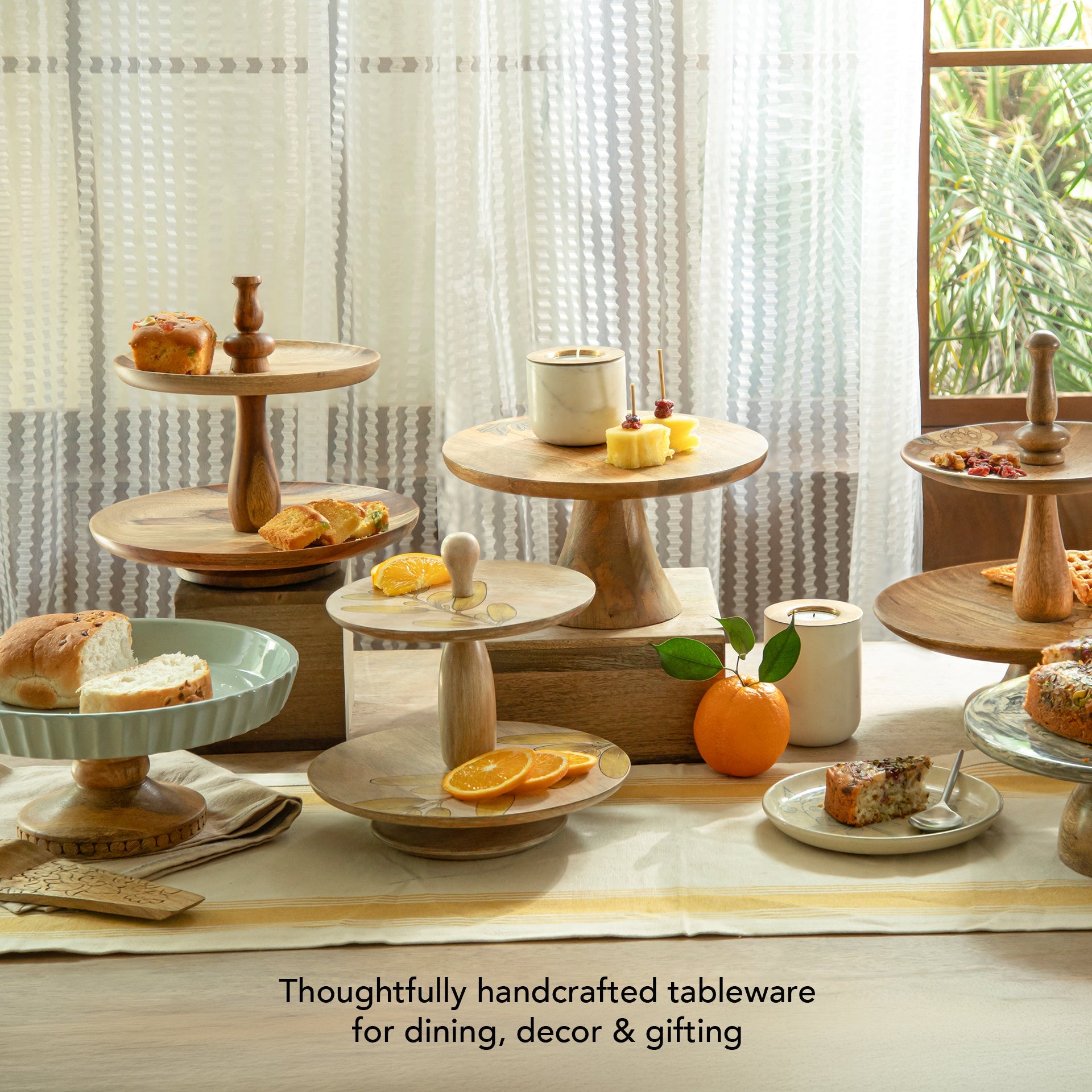 Sheesham Wood 2-Tier Cake Stand