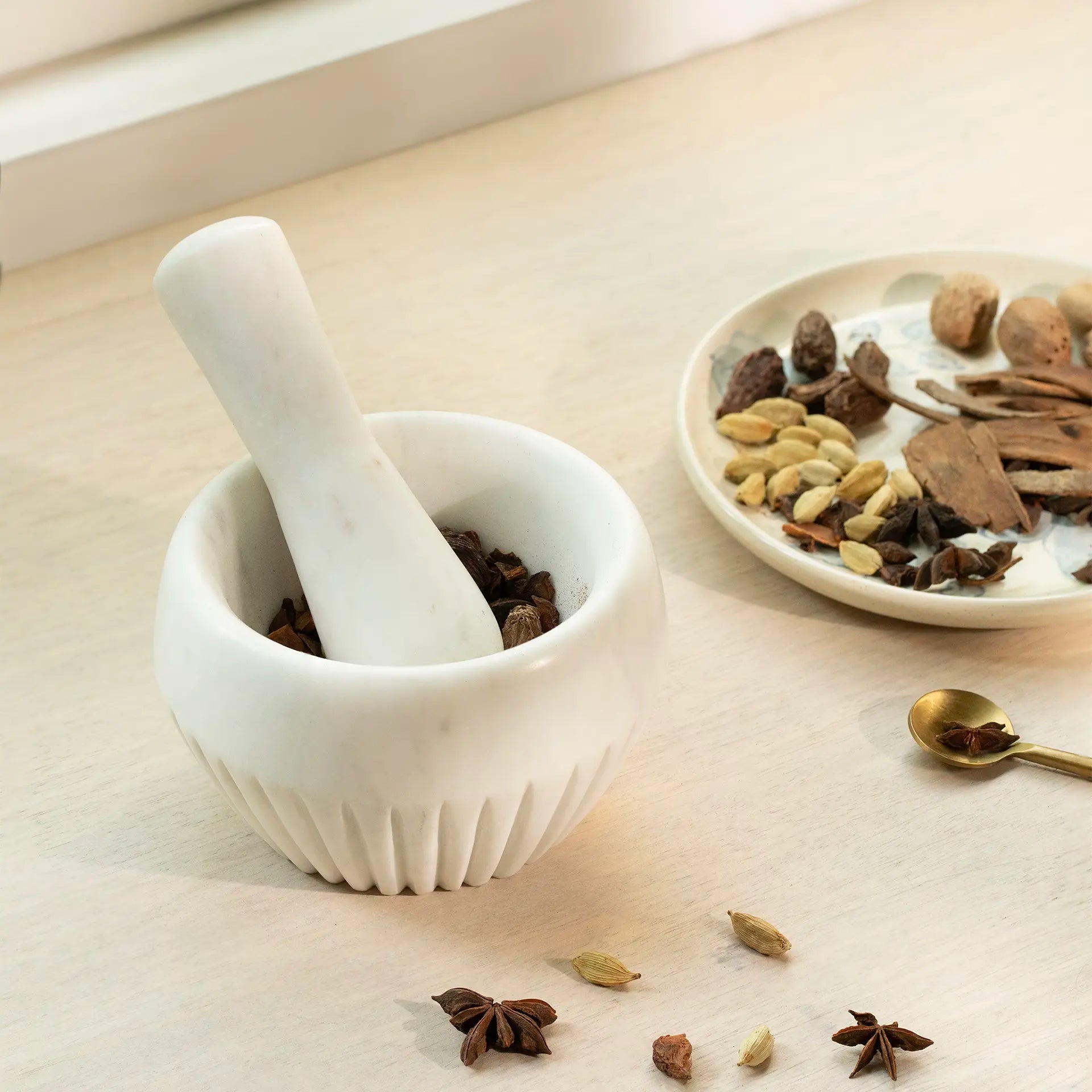 Ribbed Marble Mortar & Pestle