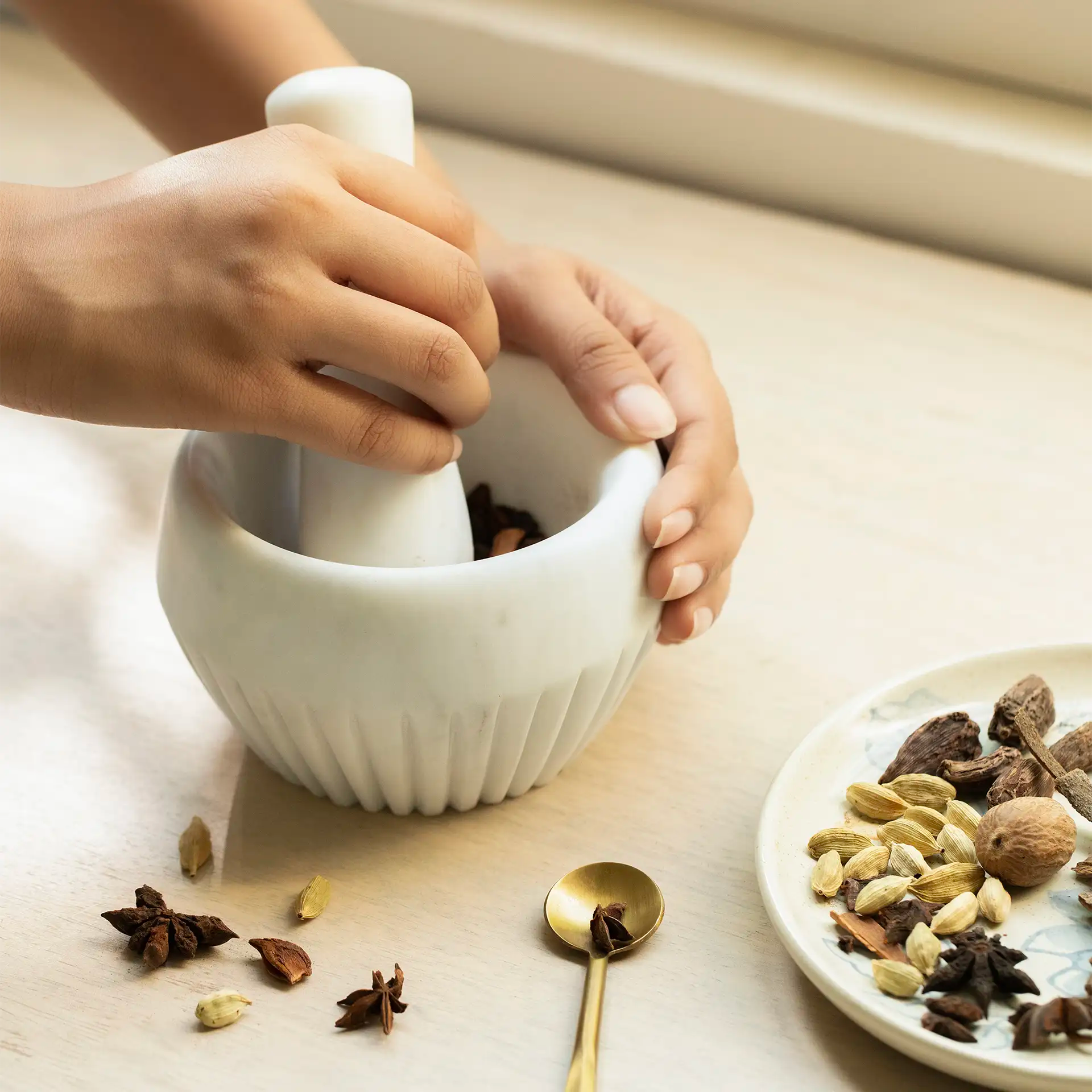 Ribbed Marble Mortar & Pestle