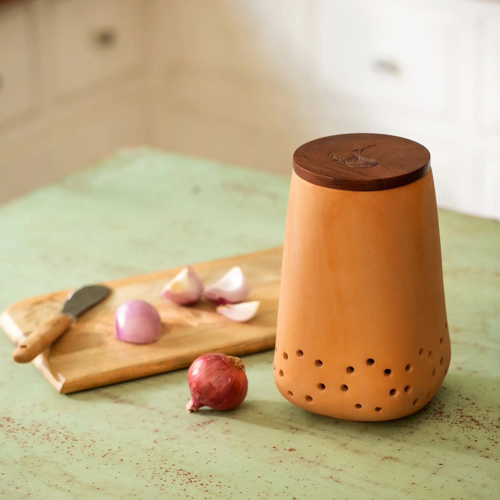 Terracotta Onion Storage Jar with Wooden Lid