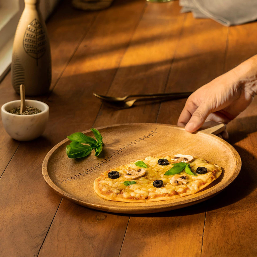 Grand plat de service en bois de manguier sculpté à la main